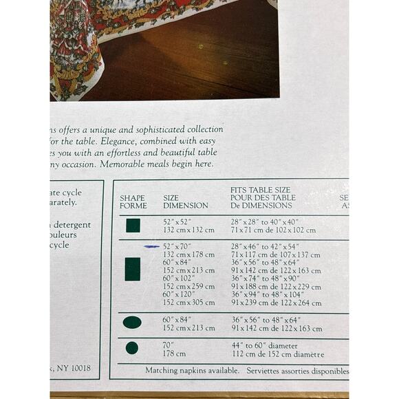 Bardwil Linens Christmas Tablecloth “Dickens Christmas” Design 52”x70” NOS 1990s - Picture 7 of 9